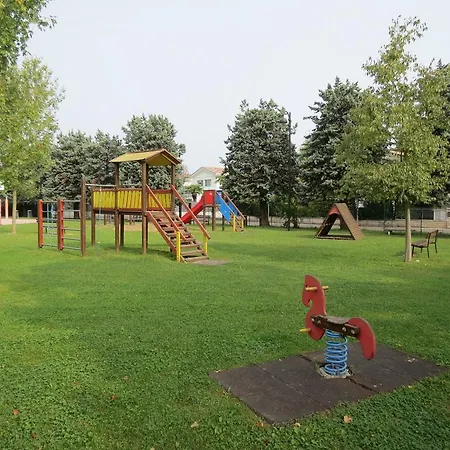 홀리데이파크 Punta Gro 2*