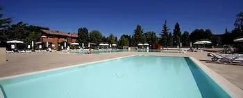 Punta Gro פארק נופש 2*